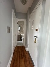 40-38 82nd St in Queens, NY - Foto de edificio - Building Photo