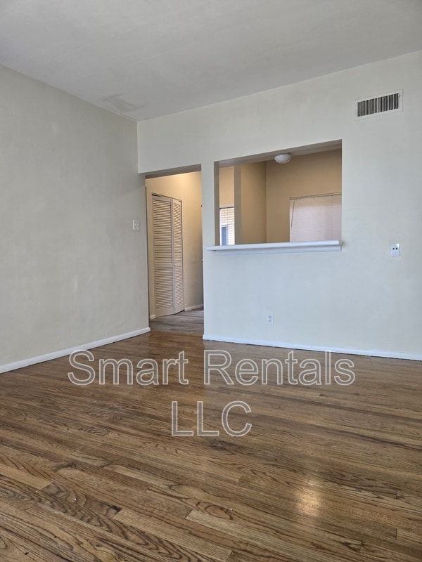 property at 4300 Fairview Ave