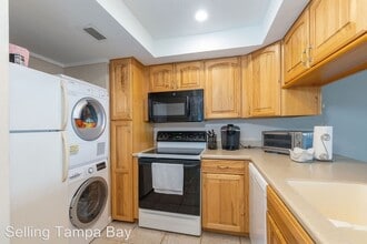 4141 Bayshore Blvd-Unit -#1002 in Tampa, FL - Building Photo - Building Photo