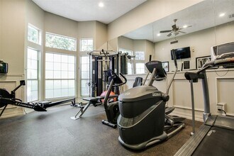 12660 Hillcrest Rd, Unit 5101 in Dallas, TX - Building Photo - Building Photo