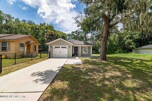 9124 Adams Ave in Jacksonville, FL - Building Photo