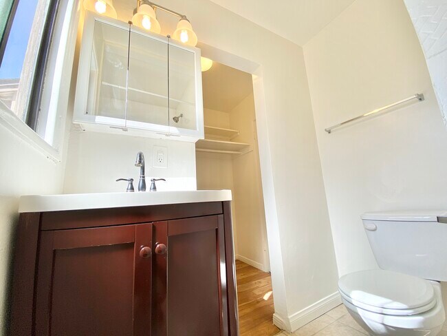 2613 S Sepulveda Blvd in Los Angeles, CA - Building Photo - Building Photo