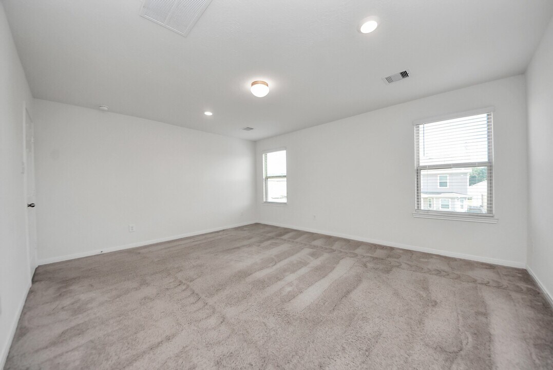 17322 Texas Willow Dr in Tomball, TX - Foto de edificio