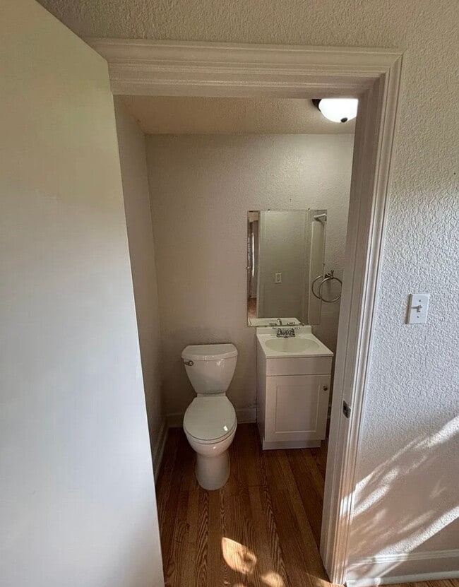 5520 Menard Ave in Galveston, TX - Building Photo - Building Photo