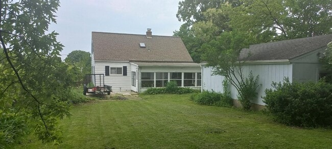 2315 W 37th St in Erie, PA - Building Photo - Building Photo