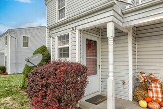 843 Old Silver Spring Rd in Mechanicsburg, PA - Building Photo - Building Photo