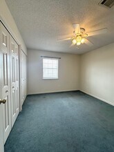 122 Mall Cir in Houma, LA - Foto de edificio - Building Photo