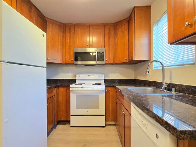 3579 Agate Dr, Unit 06 in Santa Clara, CA - Building Photo - Building Photo