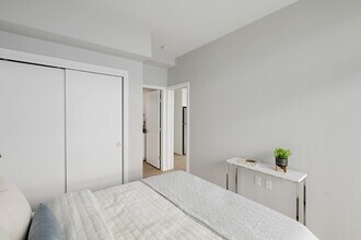 Tresah West in Victoria, BC - Building Photo - Building Photo