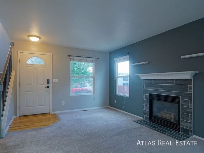 7320 Allens Park Dr in Colorado Springs, CO - Building Photo - Building Photo