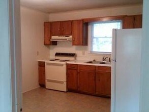 221 225 Southridge Rd Apartments Banner Elk Nc Apartments For Rent