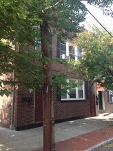 32 Grant St in Montclair, NJ - Building Photo - Building Photo