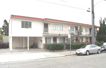 5461-5471 Taft Ave in Oakland, CA - Building Photo - Building Photo