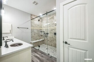 1420 Palomino Trail in Angleton, TX - Building Photo - Building Photo
