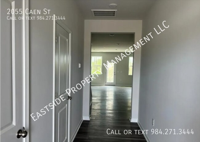 2055 Caen St in Raleigh, NC - Building Photo - Building Photo