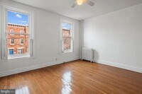 2932 W Girard Ave photo'