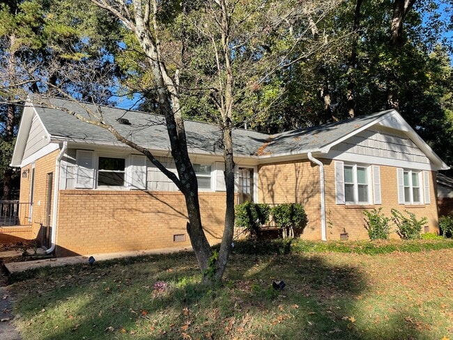 property at 6524 Idlebrook Dr