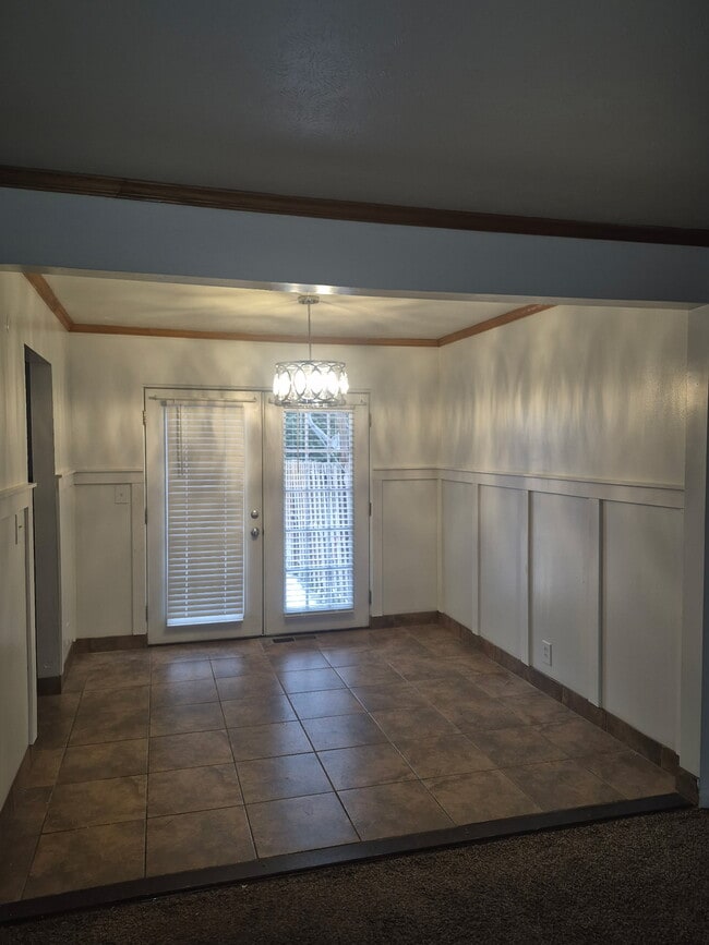 4147 New Rd, Unit Wedgewood condos in Youngstown, OH - Foto de edificio - Building Photo