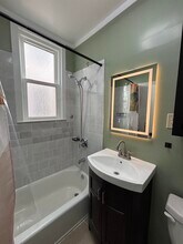 66 Cottage St in Bayonne, NJ - Building Photo - Building Photo