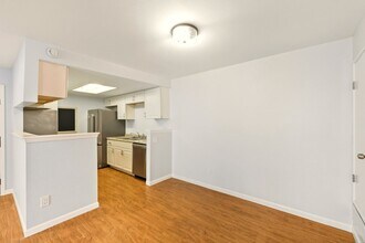 18001 E Kentucky Ave in Aurora, CO - Building Photo - Building Photo
