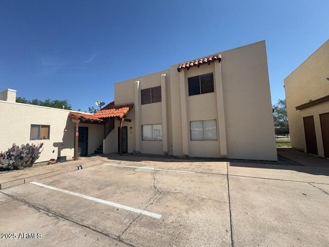 property at 4301 Ave Palermo