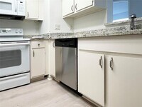 2816 S Bartell Dr photo'