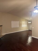 5200 Roseana Ct in Fair Oaks, CA - Building Photo - Building Photo