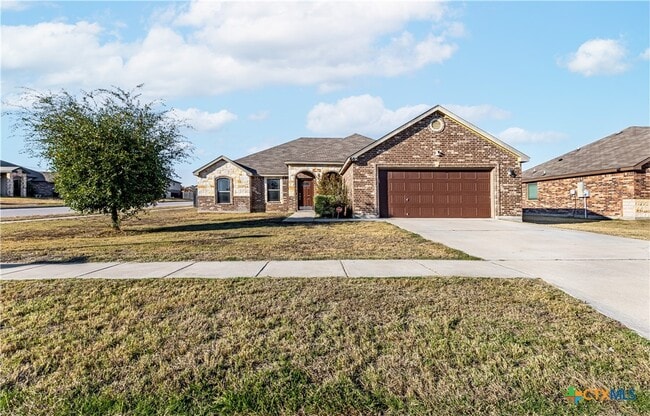 605 Cody James Dr