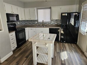 1201 Puerta Vista in Bullhead City, AZ - Building Photo - Building Photo