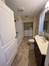 189 E 2nd St, Unit 201 in Corning, NY - Building Photo - Building Photo