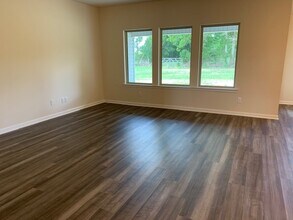 255 Antigua Cir in Sunset, LA - Building Photo - Building Photo