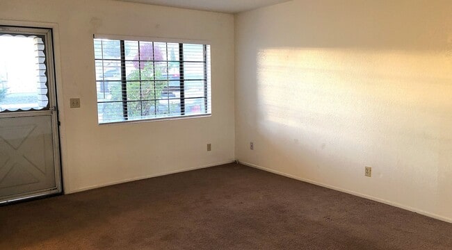 4036 Shadow Crest Rd in Kingman, AZ - Building Photo - Building Photo