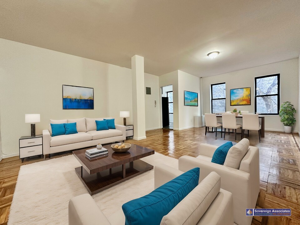 44 Bennett Ave in New York, NY - Building Photo