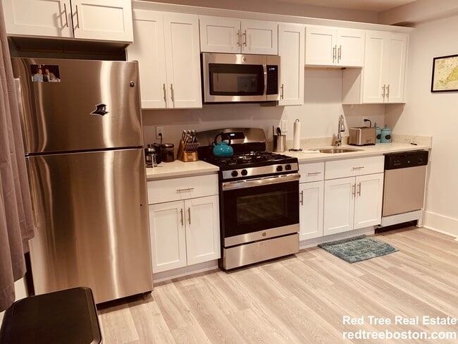 property at 23 Pratt St