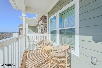 1650 Harris Hill Rd, Unit 07-7305 in San Marcos, TX - Foto de edificio - Building Photo