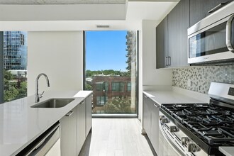 1340 S Wabash Ave in Chicago, IL - Foto de edificio - Building Photo