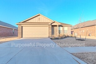 3717 Los Cabos Dr in Mustang, OK - Building Photo