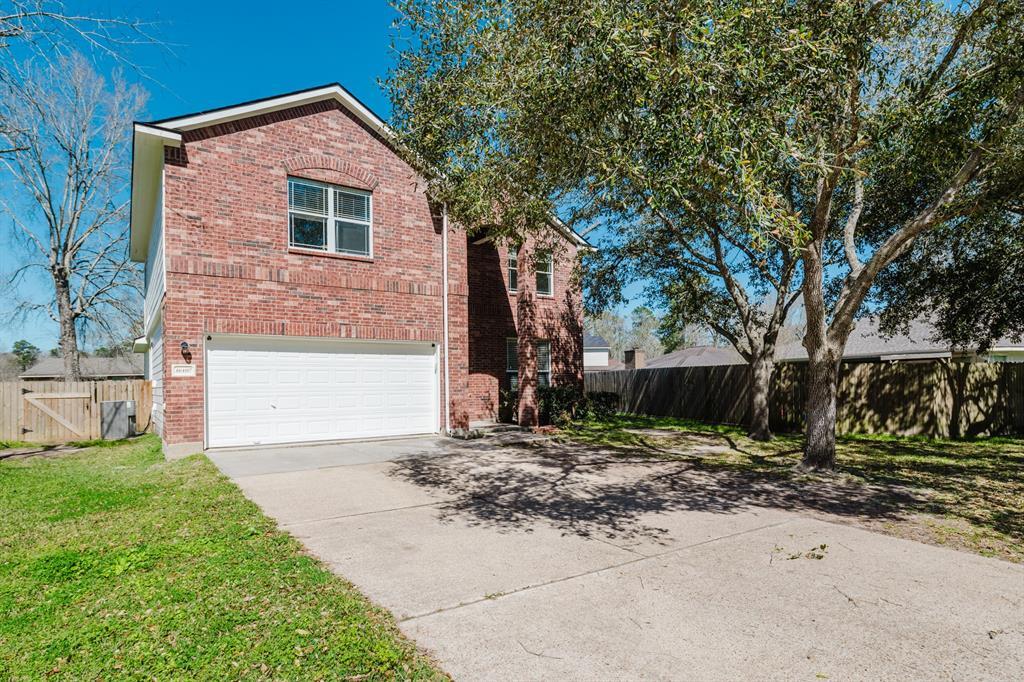 16407 Azimuth Dr in Crosby, TX - Building Photo