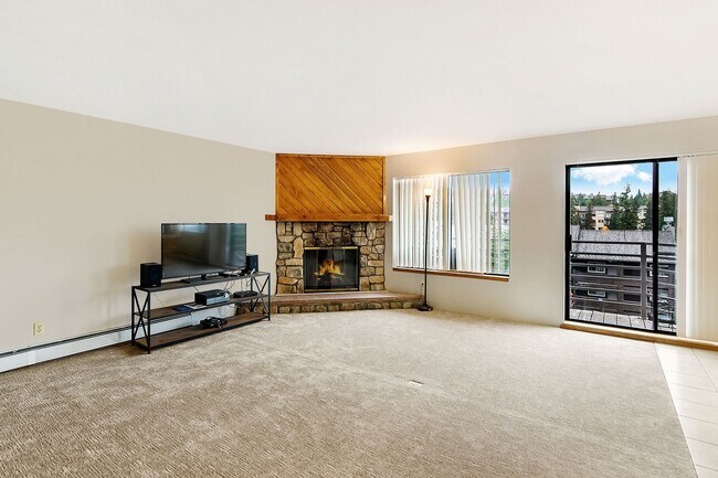 9876 Ryan Gulch Rd in Silverthorne, CO - Building Photo - Building Photo