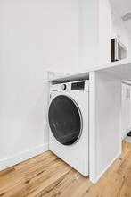 27 W 84th St in New York, NY - Building Photo - Building Photo