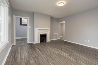 2120 W Lee St in Louisville, KY - Building Photo - Building Photo