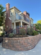 9565 Elmhurst Ln in Highlands Ranch, CO - Building Photo - Building Photo