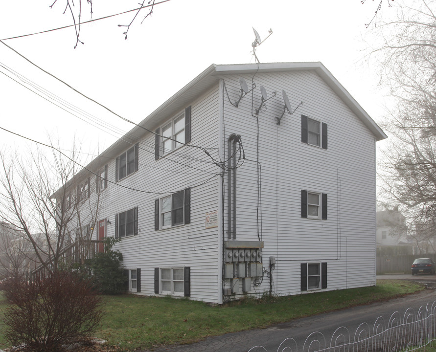 22 Stanley St in Wilkes-Barre, PA - Building Photo