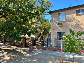 1916 7th St in Sacramento, CA - Building Photo - Building Photo