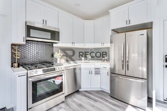 4506 Moraga Ave in San Diego, CA - Building Photo - Building Photo