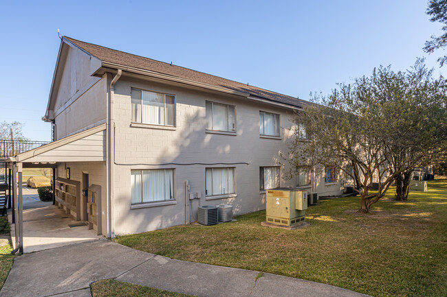 Fleur Apartments in Baton Rouge, LA - Foto de edificio - Building Photo