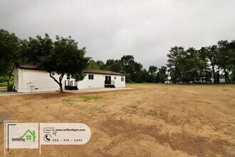 22190 Vallotton Ln in Bella Vista, CA - Building Photo - Building Photo