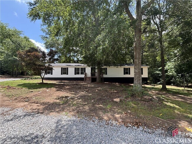 3371 Greensboro Rd in Madison, GA - Building Photo - Building Photo