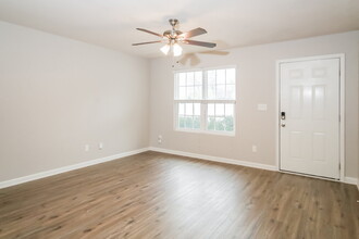 2132 Boulder Ct in Gastonia, NC - Building Photo - Building Photo
