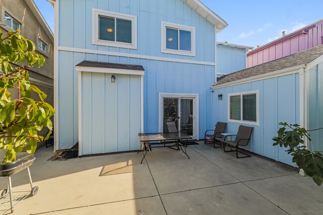 139 Gibson Ave in Bay Point, CA - Building Photo - Building Photo